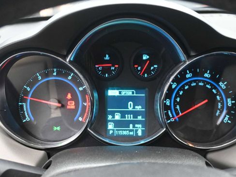 Used 2014 Chevrolet Cruze LT w/ RS Package image 16