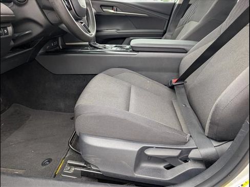 Used 2025 Toyota Camry LE FWD image 9