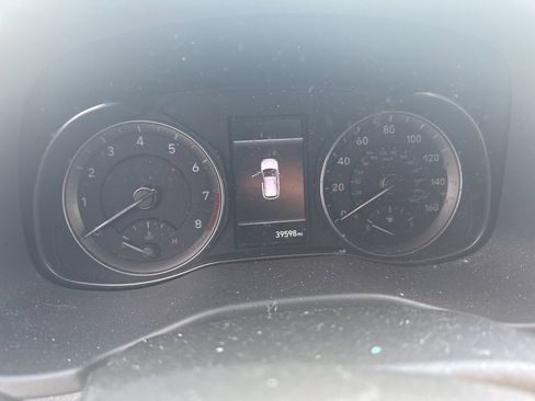 Used 2023 Hyundai Kona SEL FWD image 12