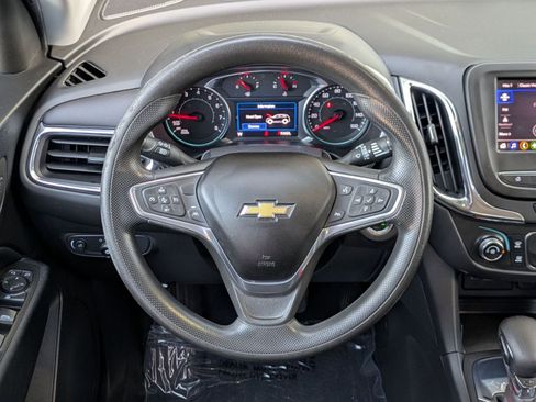 Certified 2022 Chevrolet Equinox LT FWD image 13