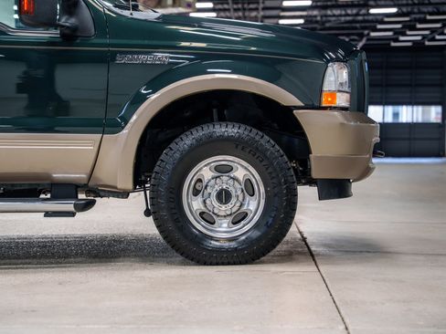 Used 2004 Ford Excursion Eddie Bauer AWD/4WD image 25