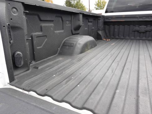 Used 2023 Chevrolet Silverado 2500 LT w/ Snow Plow Prep/Camper Package image 26