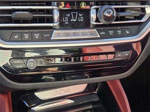 Used 2022 BMW X4 xDrive30i w/ M Sport Package image 20