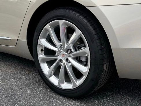 Used 2014 Cadillac XTS Luxury w/ Driver Awareness Package FWD image 22