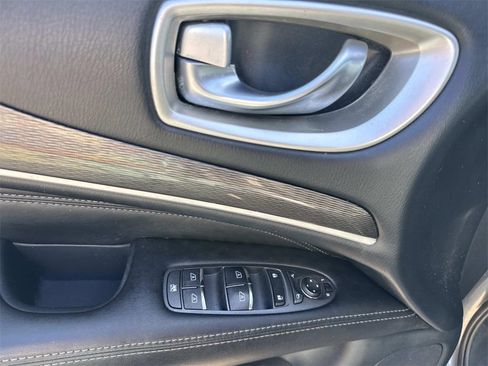 Used 2018 INFINITI QX60 Luxe image 21