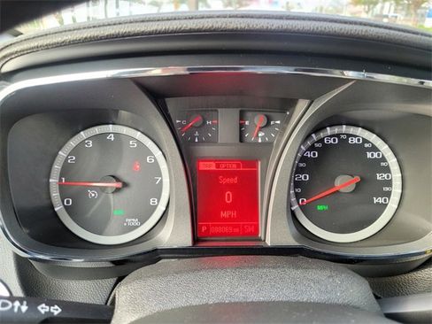 Used 2017 GMC Terrain SLT image 25