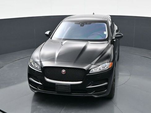 Used 2020 Jaguar F-PACE Prestige AWD/4WD image 29