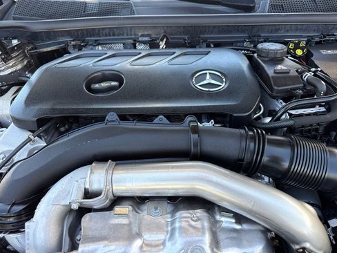 Used 2024 Mercedes-Benz CLA 250 4MATIC image 42