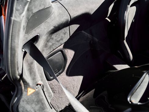 Used 2024 McLaren 750S Spider image 45