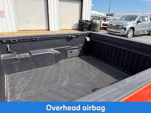 Used 2016 Toyota Tacoma SR5 w/ SR5 Appearance Package (SN) RWD image 22