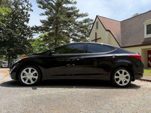 Used 2013 Hyundai Elantra Limited w/ Technology Pkg FWD image 14