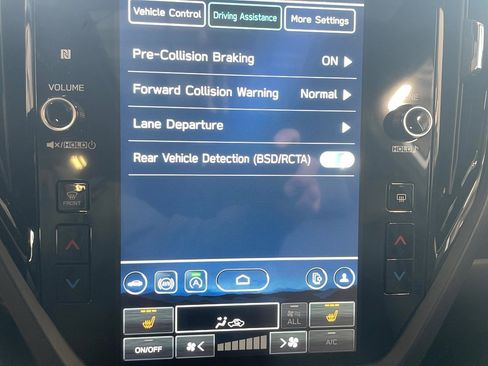 Used 2025 Subaru Forester Sport AWD/4WD image 10