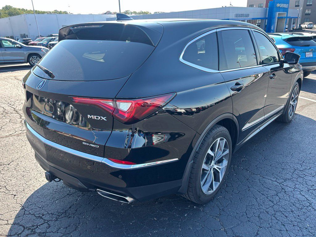 Used 2023 Acura MDX w/ Technology Package AWD/4WD image 5
