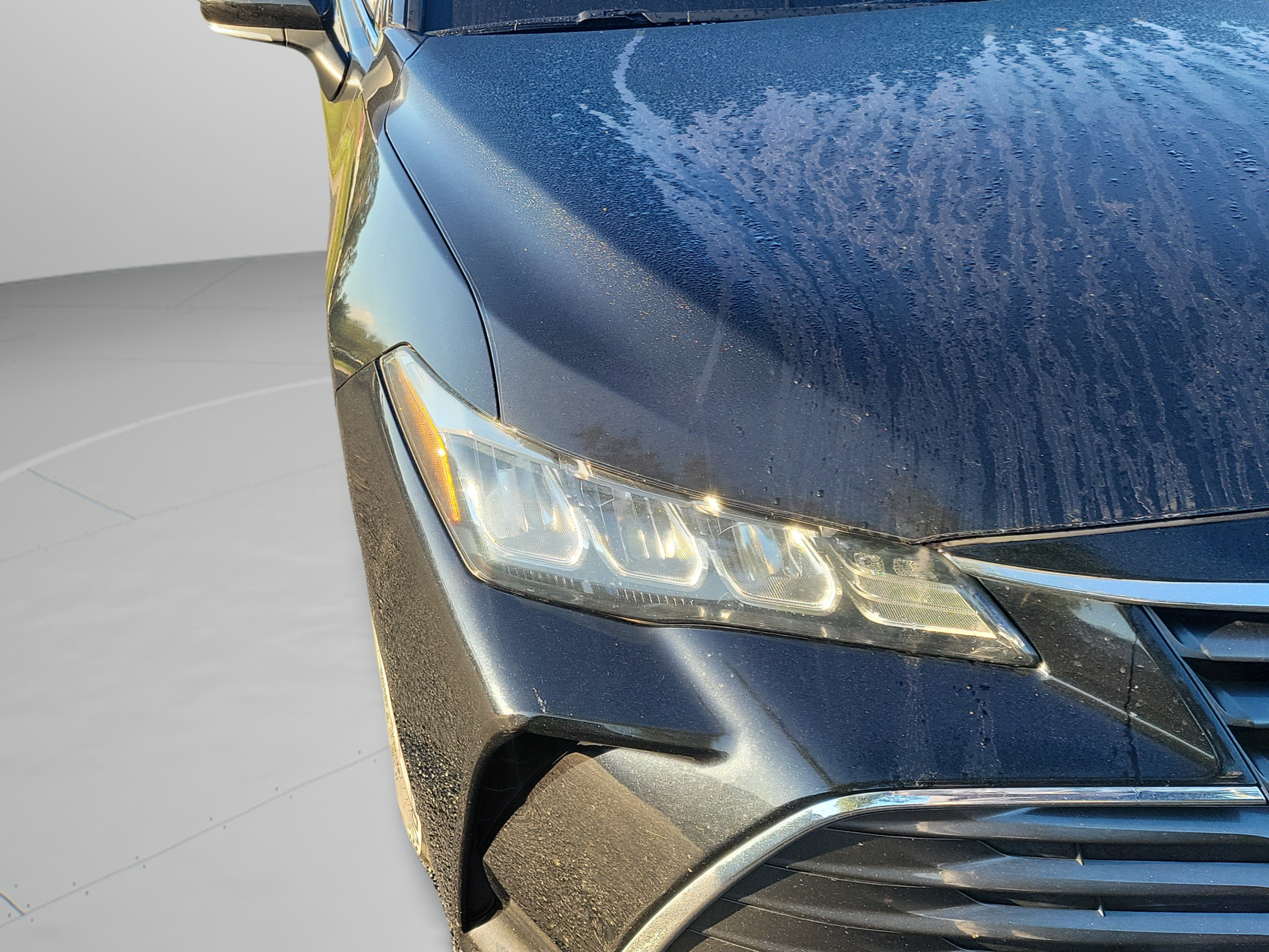 Used 2021 Toyota Avalon XLE w/ Moonroof Package FWD image 7