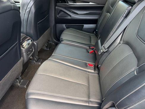 Used 2024 INFINITI QX60 Pure AWD/4WD image 16