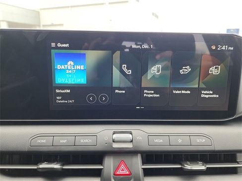 New 2025 Kia K4 LXS image 18