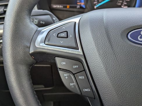 Certified 2022 Ford Edge SEL w/ Convenience Package image 25