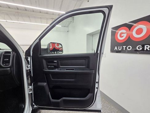 Used 2022 RAM 2500 Tradesman AWD/4WD image 32
