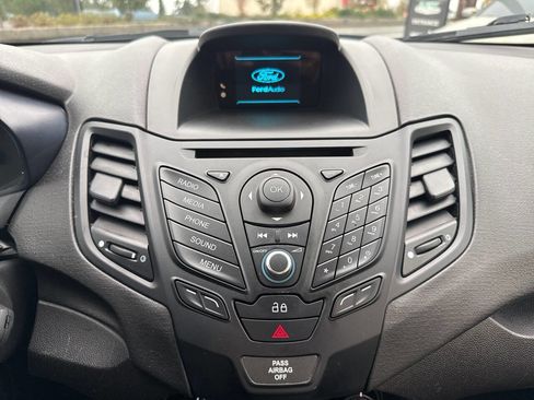 Used 2014 Ford Fiesta S image 33