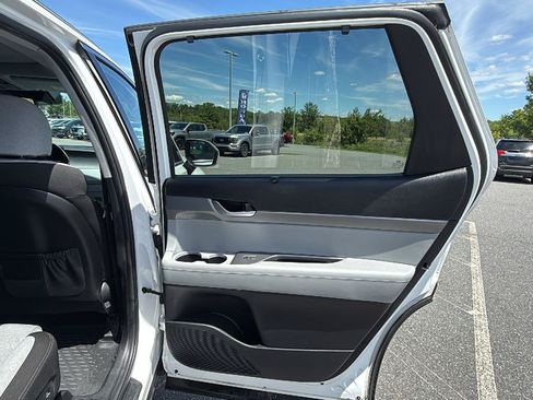 Used 2020 Hyundai Palisade SEL w/ Convenience Package AWD/4WD image 19