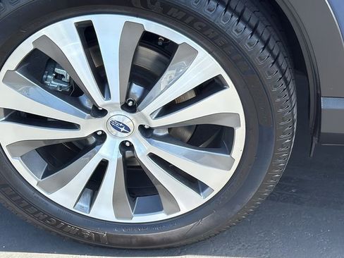 Used 2019 Subaru Ascent Limited w/ Popular Package #2A AWD/4WD image 11