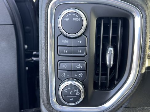 Used 2021 GMC Sierra 1500 AT4 image 27