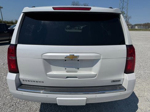Used 2017 Chevrolet Suburban Premier image 4