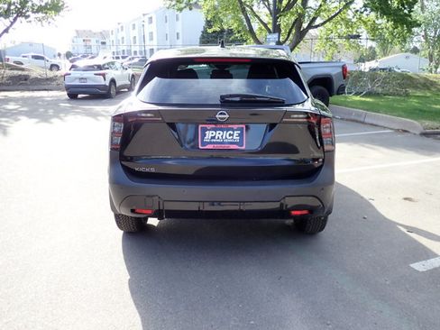 Used 2025 Nissan Kicks S FWD image 3
