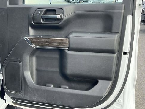 Used 2021 Chevrolet Silverado 1500 RST image 25