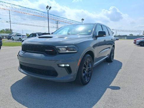 Used 2022 Dodge Durango R/T w/ Trailer Tow Group IV AWD/4WD image 3