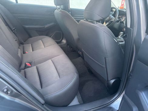 Used 2025 Nissan Altima 2.5 SV image 39