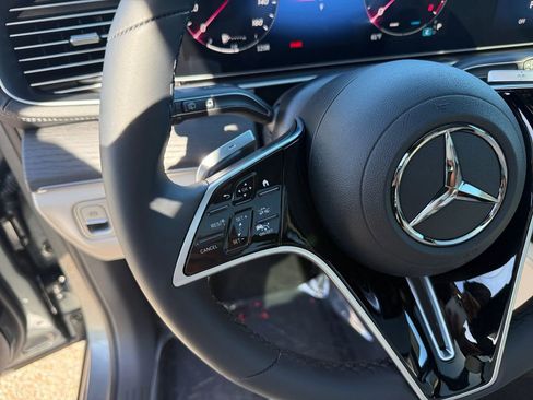 New 2026 Mercedes-Benz GLE 450 4MATIC image 18