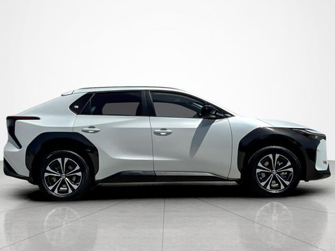 Certified 2024 Toyota bZ4X AWD w/ Weather Package image 6