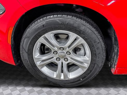 Used 2022 Dodge Charger SXT image 32