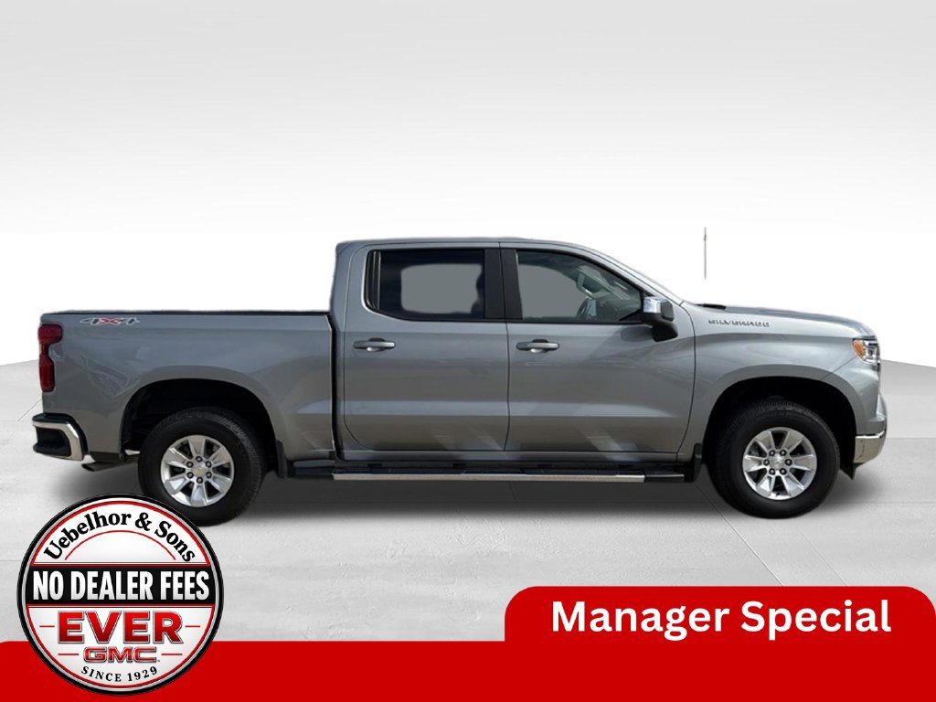 Used 2024 Chevrolet Silverado 1500 LT w/ Leather Package AWD/4WD image 3