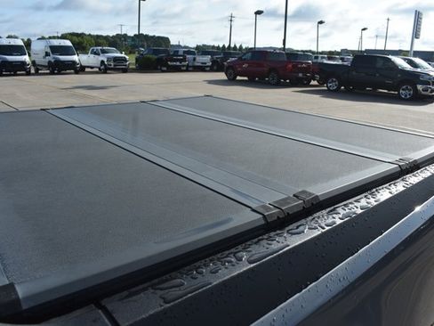 Used 2022 Ford Maverick XLT FWD image 8