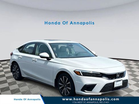 Used 2024 Honda Civic EX-L image 1