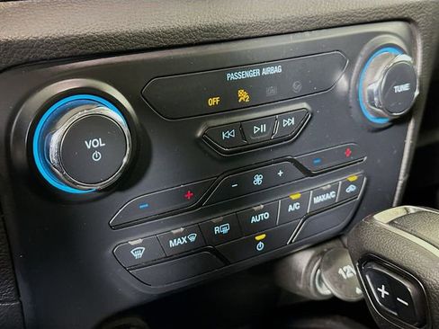 Used 2023 Ford Ranger XLT w/ Equipment Group 301A Mid image 17