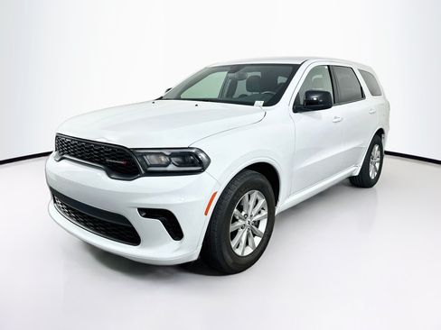 Used 2025 Dodge Durango GT RWD image 3