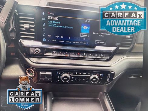 Used 2024 Chevrolet Silverado 2500 ZR2 w/ Technology Package AWD/4WD image 10