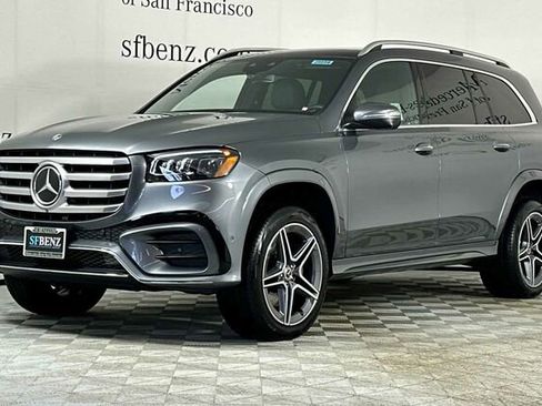 Certified 2025 Mercedes-Benz GLS 450 4MATIC image 8