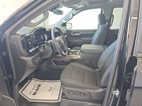 Used 2025 Chevrolet Silverado 1500 LT image 25