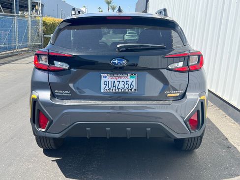 Used 2025 Subaru Crosstrek 2.5i Sport w/ Popular Package #3A AWD/4WD image 5
