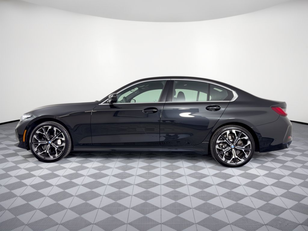 Used 2026 BMW 330i Sedan RWD image 2