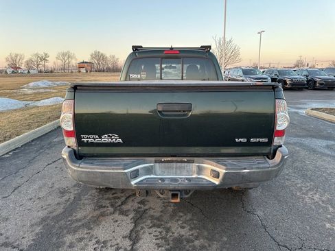 Used 2014 Toyota Tacoma 4x4 Access Cab V6 w/ SR5 Package image 8