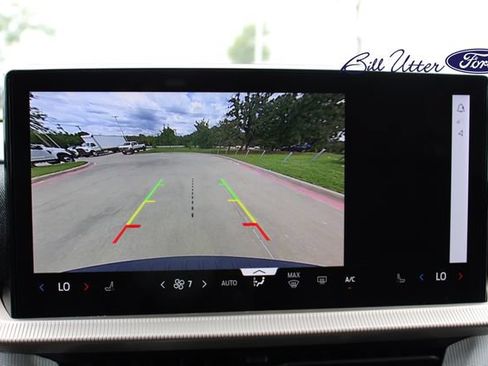New 2026 Ford Explorer Active RWD image 13