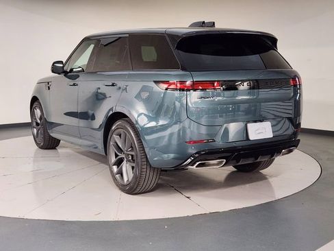 New 2026 Land Rover Range Rover Sport Dynamic SE AWD/4WD image 6