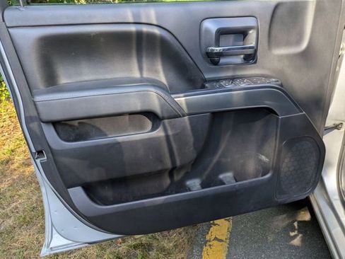 Used 2016 Chevrolet Silverado 1500 LT w/ All Star Edition RWD image 9