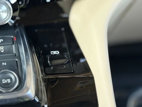 Used 2025 Acura MDX SH-AWD w/ Technology Package image 41