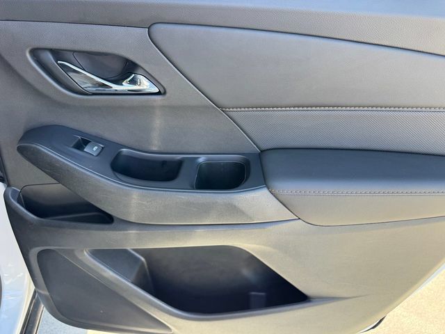 Certified 2020 Chevrolet Traverse Premier w/ Redline Edition FWD image 10